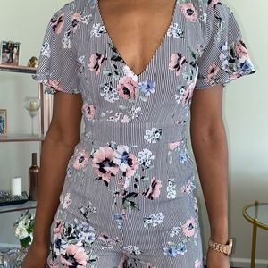 Pinstripe Romper Short with Floral Print Size 3